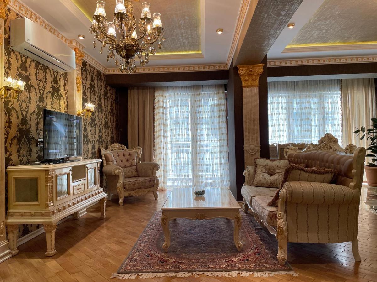 Park Azure Louvre Apartment Баку Экстерьер фото
