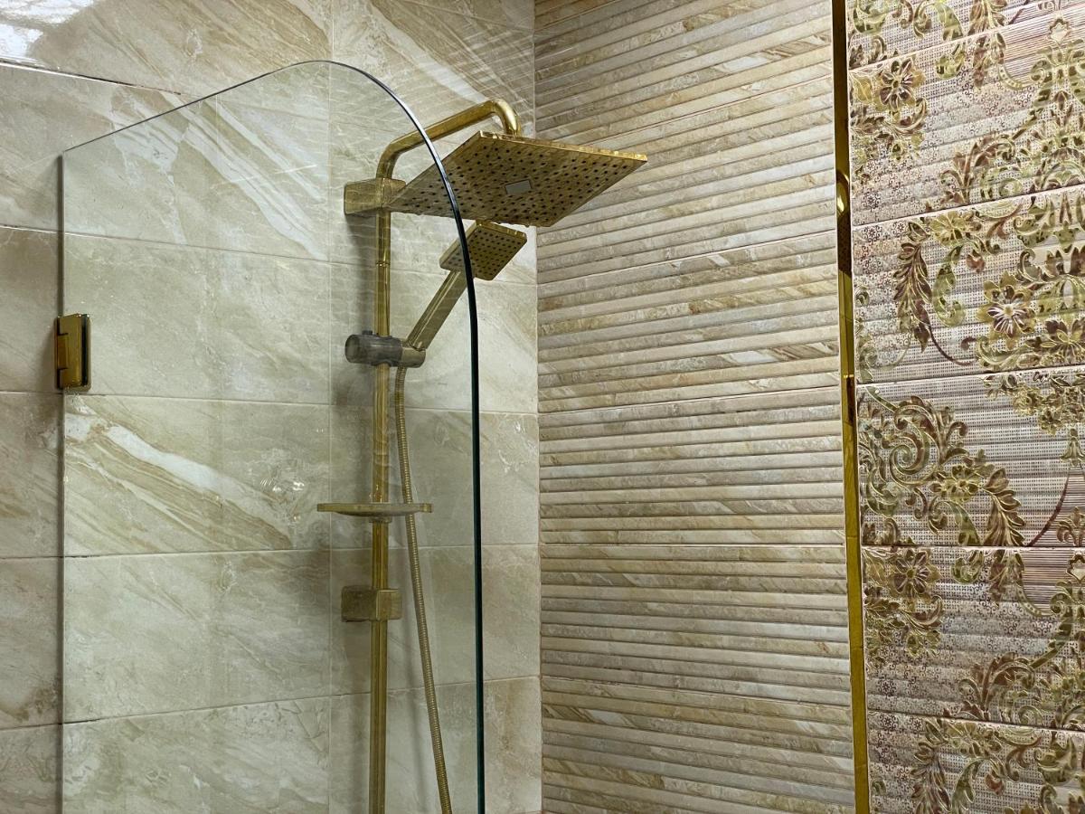 Park Azure Louvre Apartment Баку Экстерьер фото